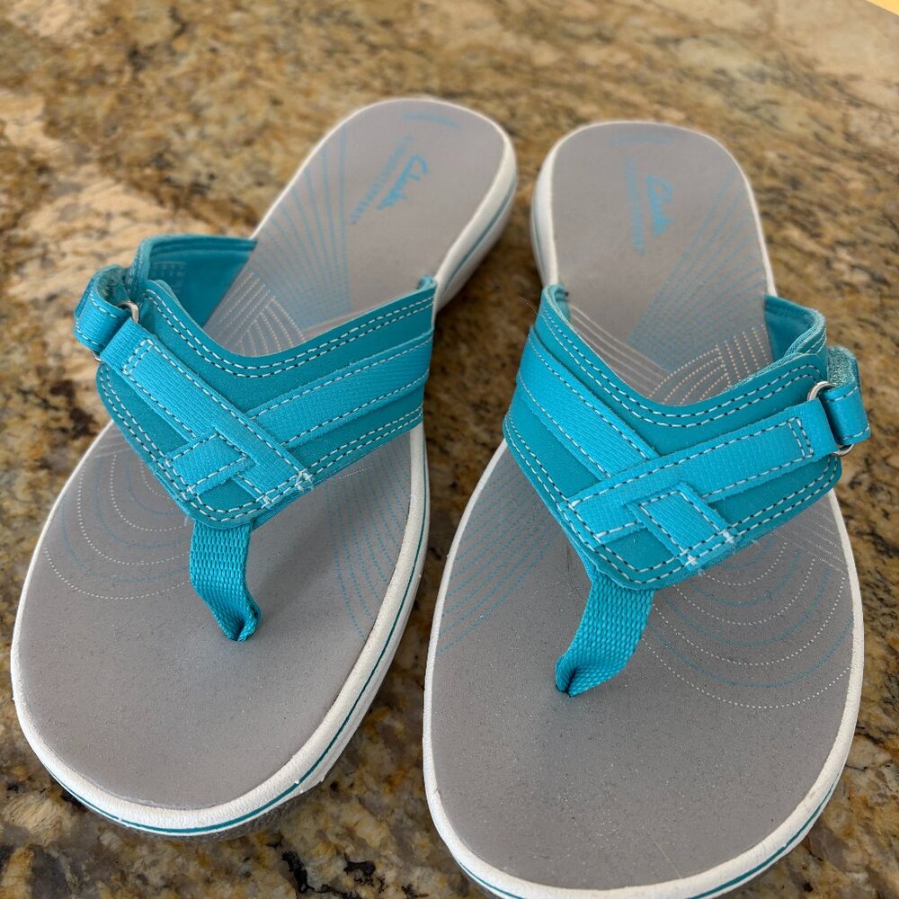 Clarks Breeze Sea Sandals 9  NWOT